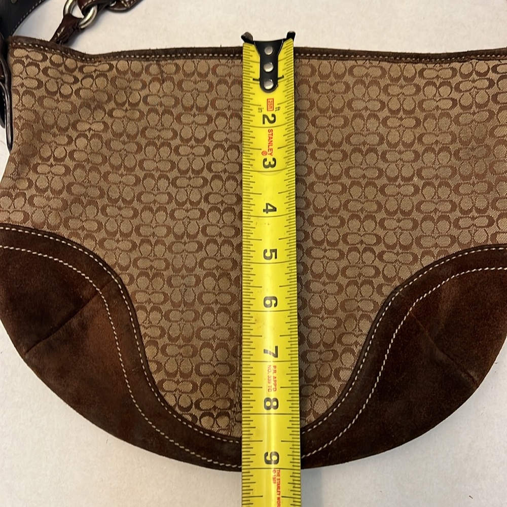 COACH SOHO SIGNATURE HOBO SHOULDER BAG BROWN SUEDE BOTTOMS - Picture 12 of 16